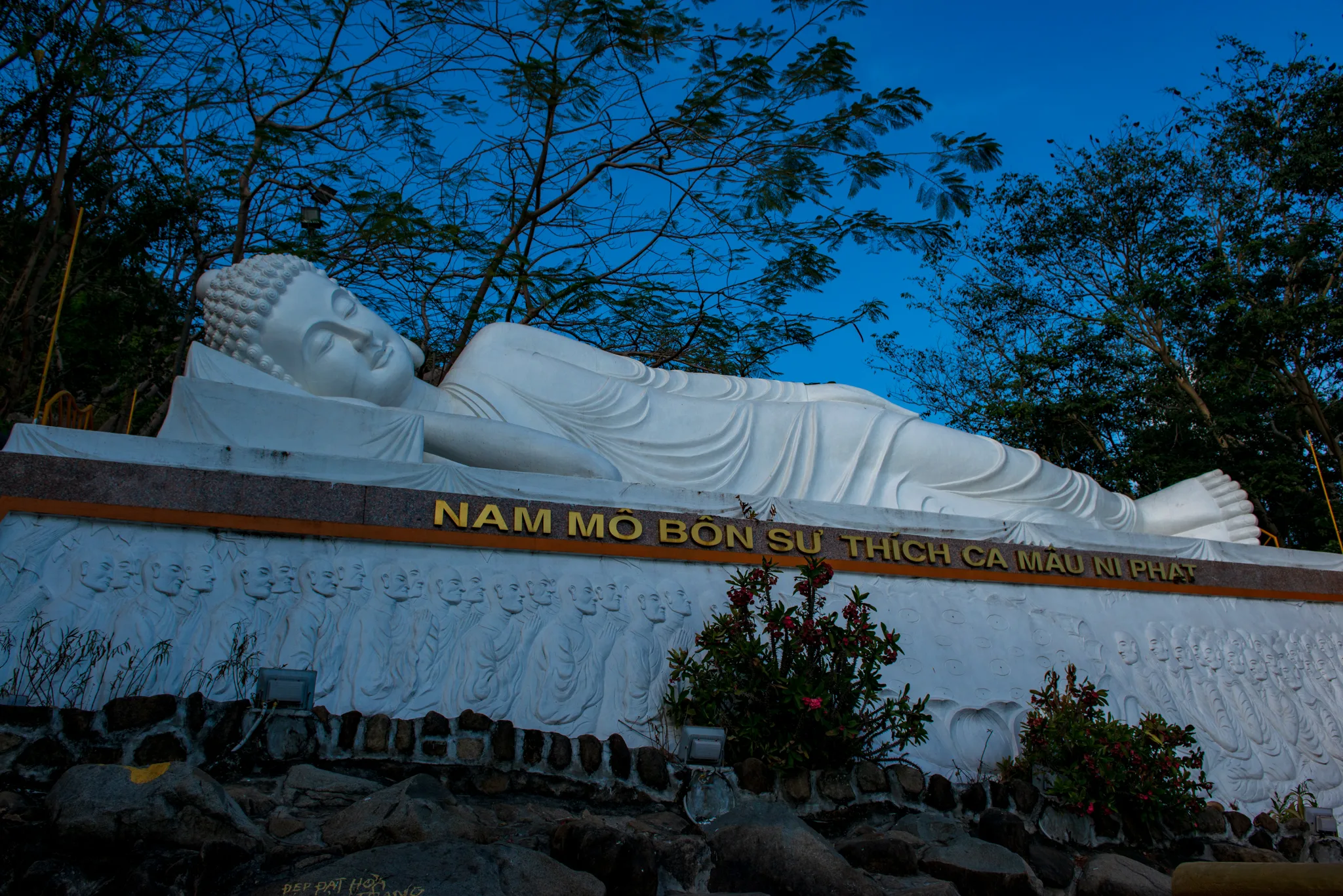 trai-nghiem-tu-a-z-kinh-nghiem-di-nui-ba-den-10902