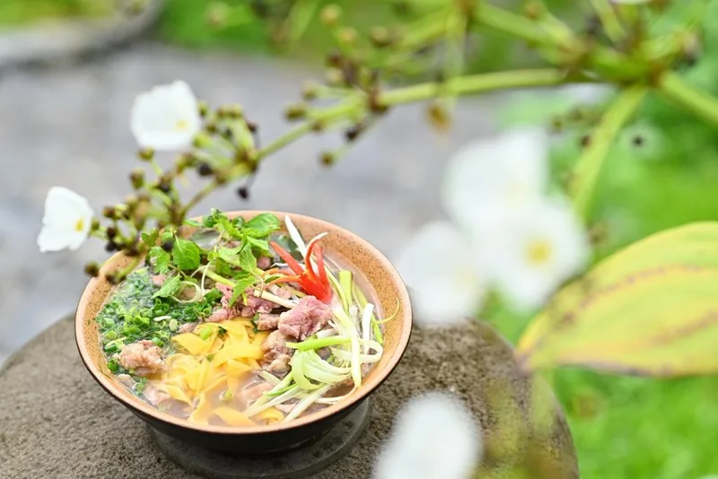 top-8-dac-san-ha-giang-nhat-dinh-phai-thu-000a